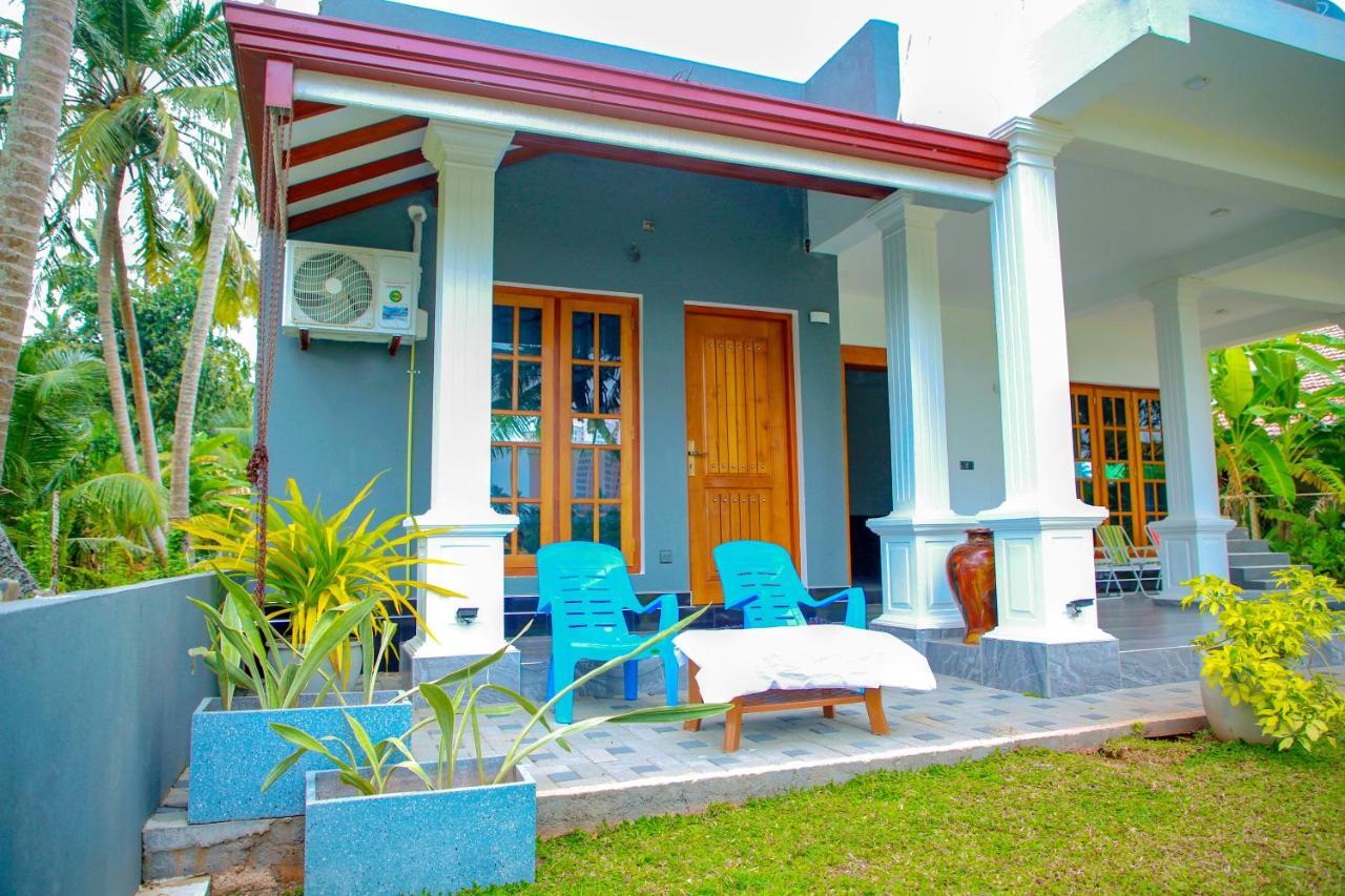 Maha Oya Lodge Wayikkal Exterior foto